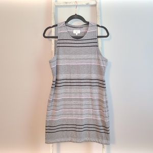 LOU & GREY stretchy shift dress